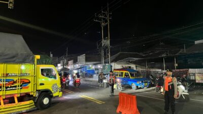 polresta-banyuwangi-terjunkan-seluruh-personel-atur-arus-kendaraan-menuju-pelabuhan-ketapang