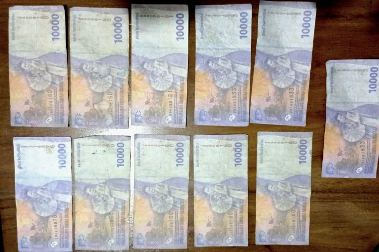 waspada,-uang-palsu-teridentifikasi-beredar-di-banyuwangi-–-times-banyuwangi