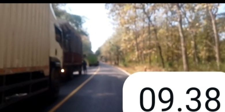 kemacetan-parah-28-km-di-jalur-situbondo-banyuwangi,-sopir-truk:-ini-yang-terburuk-sejak-saya-nyopir