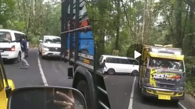 efek-gumitir-tutup:-ketapang-macet-horor,-jalur-kawah-ijen-mulai-ramai!-banyuwangi-dibom-lalulintas-padat