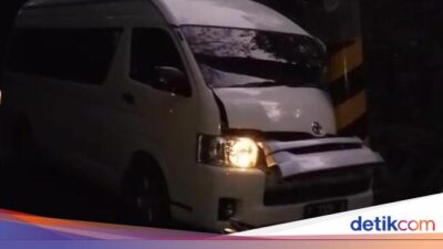 laka-ketiga-terjadi-di-jalur-alternatif-banyuwangi-usai-gumitir-ditutup