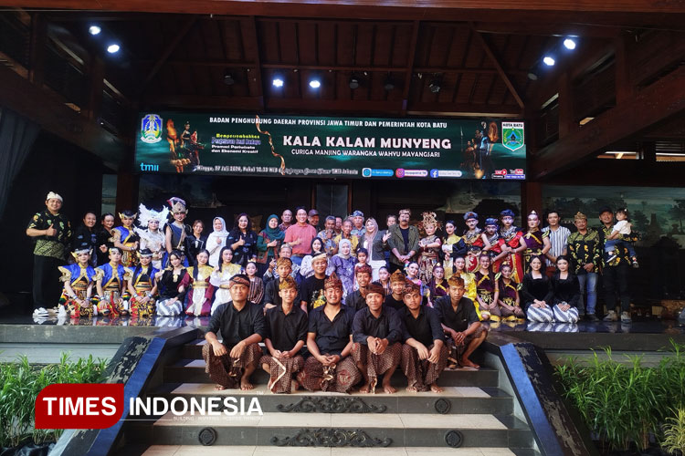 kala-kalam-munyeng-kota-batu-memukau-penonton-di-tmii-jakarta-–-times-banyuwangi