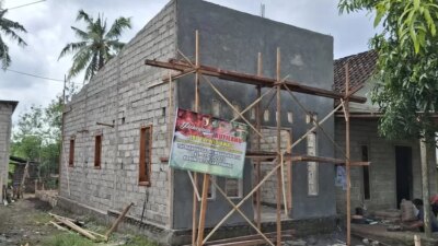 satgas-tmmd-ke-125-kodim-banyuwangi-bangun-rumah-tidak-layak-huni-untuk-warga-kurang-mampu-di-siliragung
