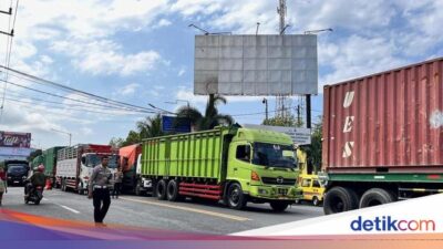 lalu-lintas-situbondo-banyuwangi-kembali-lancar
