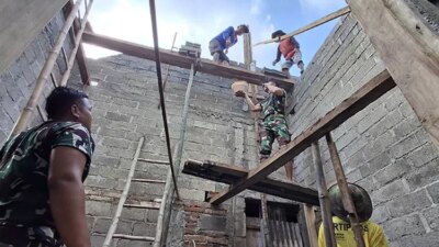 dulu-rumah-reyot,-kini-nyaris-jadi-istana!-aksi-tni-di-siliragung-banjir-pujian