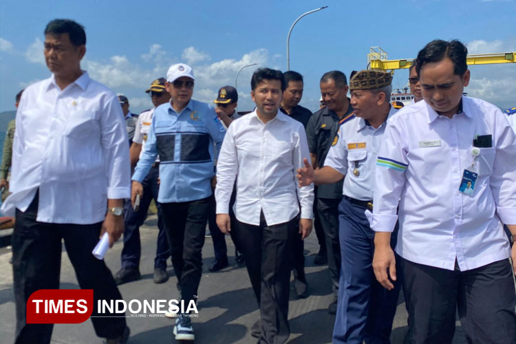 didampingi-michael,-wagub-emil-dardak-tinjau-pelabuhan-ketapang-banyuwangi-–-times-banyuwangi