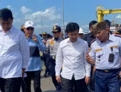 Wagub Jarim Emil Dardak Tinjau Pelabuhan Ketapang, Cari Solusi Cegah Kemacetan Terjadi Lagi