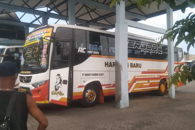 hanya-tersisa-3-armada!-penutupan-gunung-gumitir-bikin-terminal-brawijaya-sepi