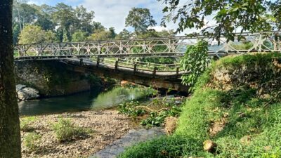 setelah-roda-dua,-pemkab-banyuwangi-segera-bangun-jembatan-sementara-untuk-roda-empat-di-sungai-lembu-pesanggaran