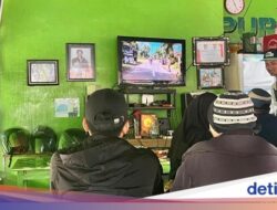 Serunya Nobar Tour de Banyuwangi Ijen Sambil Makan Bakso