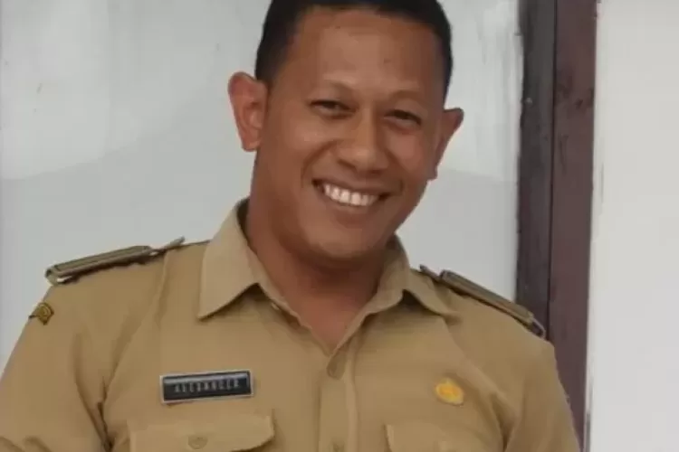mendadak-dicopot!-kepala-dan-sekretaris-bkpsdmd-ttu-kena-sanksi-bupati-falen