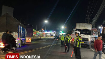 siang-malam,-polresta-banyuwangi-urai-kepadatan-di-jalur-pelabuhan-ketapang-–-times-banyuwangi