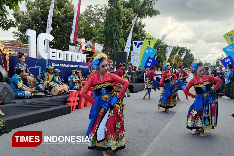 dari-garis-start-hingga-finis,-tour-de-banyuwangi-ijen-2025-disulap-jadi-etalase-budaya-blambangan-–-times-banyuwangi