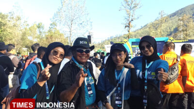 liaison-officer,-sosok-dibalik-lancarnya-komunikasi-pembalap-tour-de-banyuwangi-ijen-2025-–-times-banyuwangi