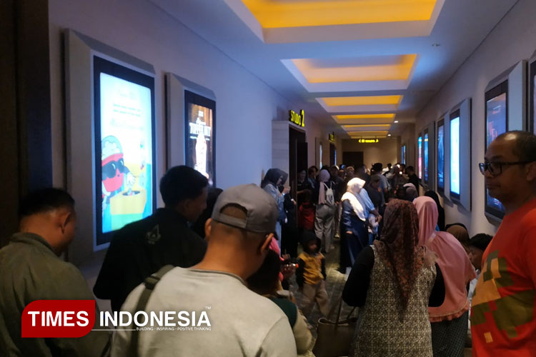 rayakan-1-dekade,-times-indonesia-nobar-believe-bareng-warga-–-times-banyuwangi