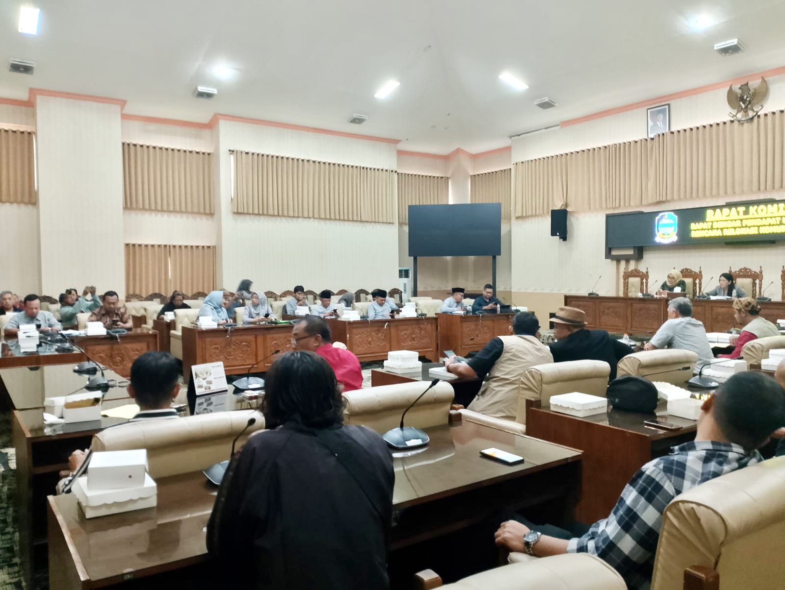 dprd:-bcm-cfd-taman-blambangan-tetap-nang-kene-wae,-tak-ada-alasan-relokasi