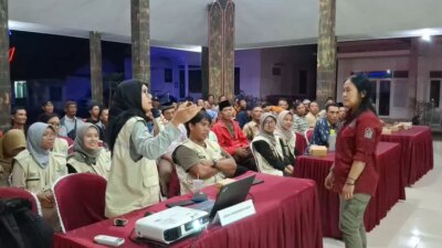 warga-siliragung-diajari-bertani-yang-ramah-lingkungan.-satgas-tmmd-dorong-ketahanan-pangan!