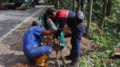 hari-ke-11-penutupan-jalur-gumitir,-perbaikan-jalan-sudah-capai-tahap-pengecoran