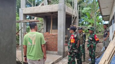 dandim-banyuwangi-cek-langsung-sumur-bor-tmmd-siliragung:-akses-air-bersih-warga-jadi-prioritas!