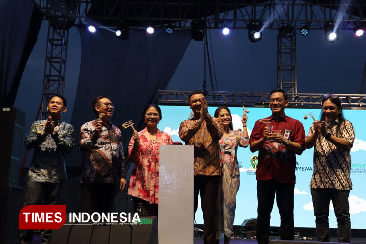 pasar-malam-indonesia-di-kota-yogyakarta-resmi-dibuka,-meriahkan-rakernas-jkpi-2025-–-times-banyuwangi