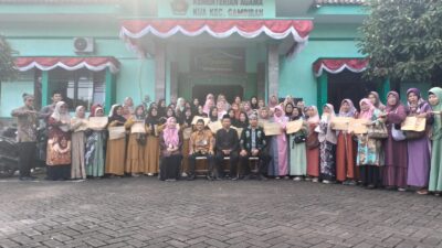 penyerahan-skt-kepada-71-majelis-taklim-di-gambiran:-strategi-penguatan-kelembagaan-keagamaan-berbasis-regulasi