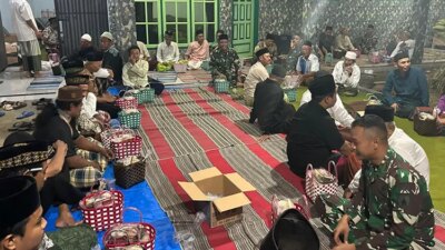 tni-ikut-doa-haul-h.-mufid,-warga-siliragung-terharu:-tmmd-bukan-sekadar-bangun-jalan!