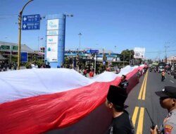 Aksi Merah Putih Sopir Truk Gegerkan Ketapang! Ini Tuntutan Mereka ke Pemerintah