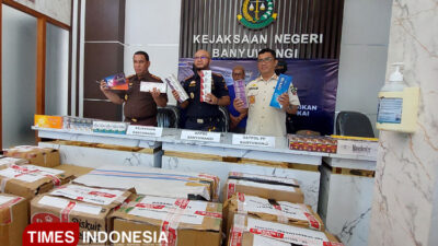 bea-cukai-amankan-ratusan-ribu-batang-rokok-ilegal-senilai-rp200-juta-di-banyuwangi-–-times-banyuwangi