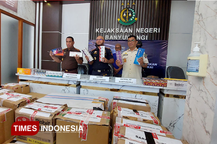 bea-cukai-amankan-ratusan-ribu-batang-rokok-ilegal-senilai-rp200-juta-di-banyuwangi-–-times-banyuwangi