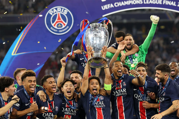 sembilan-pemain-dan-pelatih-psg-masuk-daftar-nominasi-ballon-d’or-2025-–-times-banyuwangi