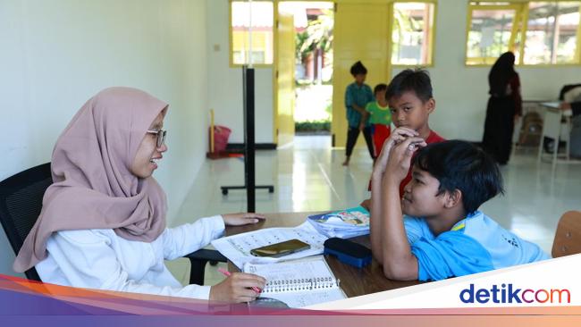 naura-belajar-mandiri-sejak-kecil-di-sekolah-rakyat-banyuwangi