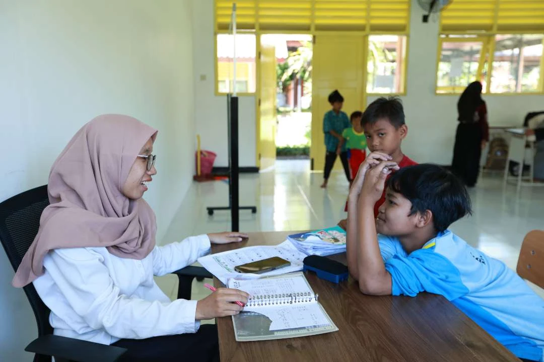 murid-murid-sekolah-rakyat-di-banyuwangi-mulai-beradaptasi-dengan-konsep-selokah-asrama