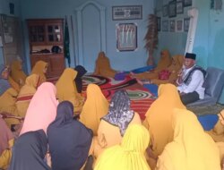 Pengajian Ibu-Ibu Desa Kesilir Dipimpin Serka Suin, Satgas TMMD 125 Bukan Cuma Bangun Jalan