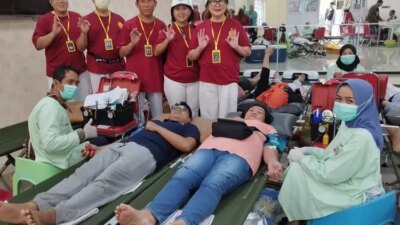 kontribusi-nyata,-yayasan-sosial-budi-mulia-abadi-banyuwangi-gelar-donor-darah-jelang-hut-ke-80-kemerdekaan-ri