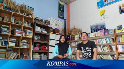 perjuangan-hikmah-tingkatkan-literasi-warga-desa-dari-rumah-baca
