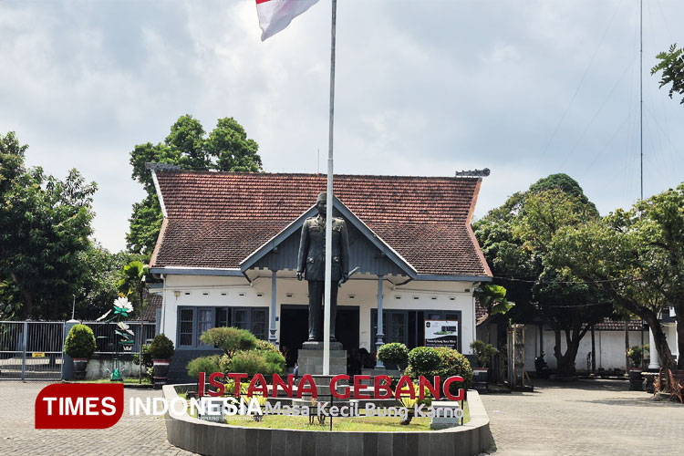 bernostalgia-di-istana-gebang,-rumah-masa-kecil-bung-karno-di-kota-blitar-–-times-banyuwangi