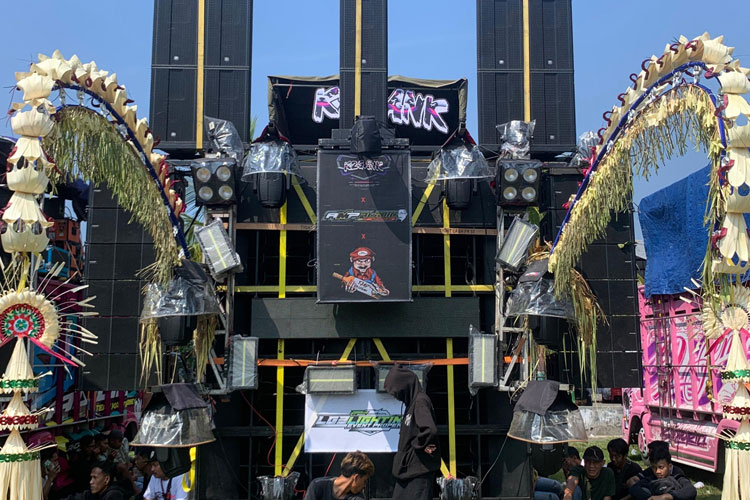 langgar-aturan-sound-karnaval-di-banyuwangi-bisa-didenda-rp3-miliar-–-times-banyuwangi