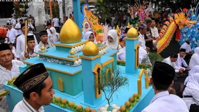 beda-tanggal-maulid-nabi-2025,-ini-alasannya!-sunni-dan-syiah-punya-tradisi-unik