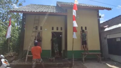rumah-reyot-disulap-jadi-hunian-nyaman,-kado-manis-tmmd-untuk-warga-siliragung