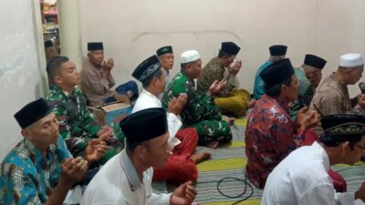 satgas-tmmd-banyuwangi-gelar-yasinan-&-tahlilan,-warga-kesilir-terharu