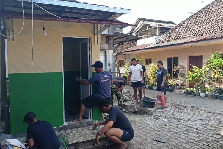 mck-baru-di-siliragung-hampir-rampung,-tmmd-125-siap-hadirkan-fasilitas-sehat-untuk-warga