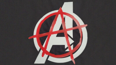 ryan-renolds-bikin-heboh,-unggah-logo-ikonik-avengers-–-times-banyuwangi