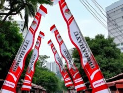 Mengapa Umbul‑Umbul Merah Putih Penting Saat Agustus? Ini Dia Makna dan Sejarahnya