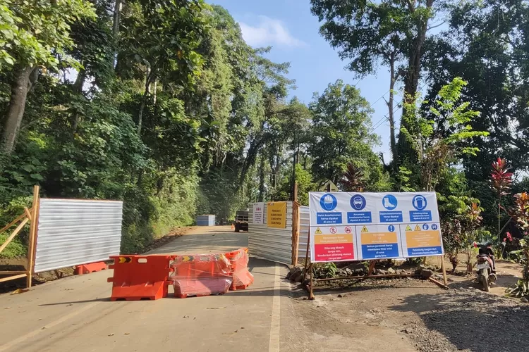 perbaikan-jalur-gumitir-habiskan-anggaran-rp15,7-miliar,-target-rampung-awal-pekan-depan