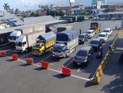 Layanan Penyeberangan Ketapang Ditutup Mendadak! Angin 30 Knot Hentikan Semua Kapal