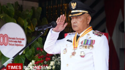 kado-hut-ke-80-ri,-bupati-malang-sanusi-terima-penghargaan-kppn-dan-bantuan-csr-–-times-banyuwangi