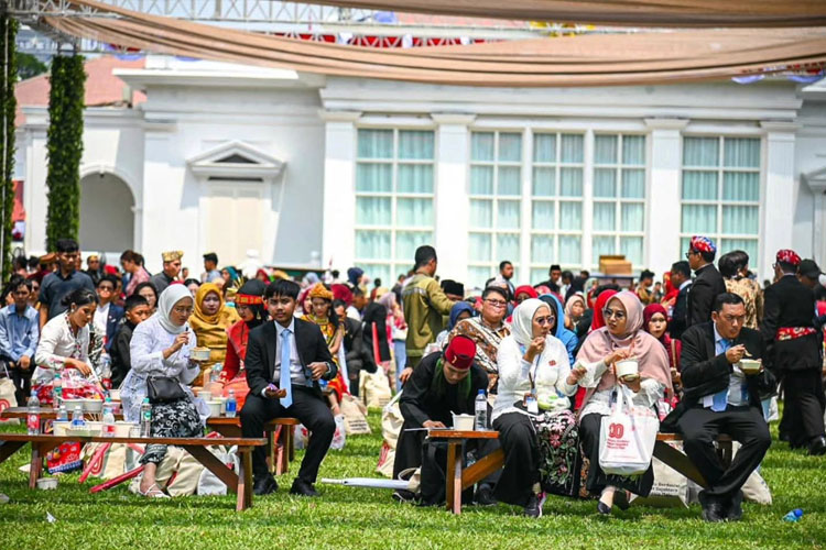 melihat-sajian-kuliner-nusantara-dalam-hut-ke-80-ri-di-istana-merdeka-–-times-banyuwangi