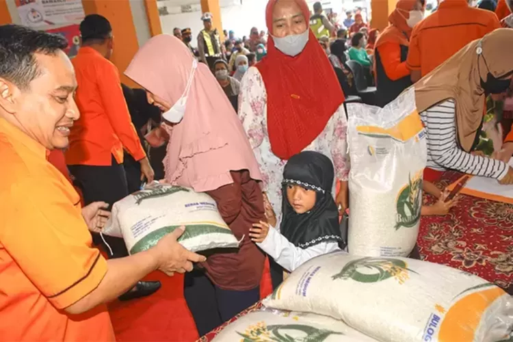 bansos-beras-20-kg-resmi-cair-untuk-kpm:-cek-nama-penerima-dan-jadwal-penyaluran!