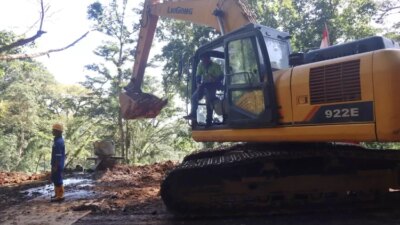 update-proyek-gumitir:-bore-pile-rampung,-pemasangan-bronjong-mulai-dikerjakan