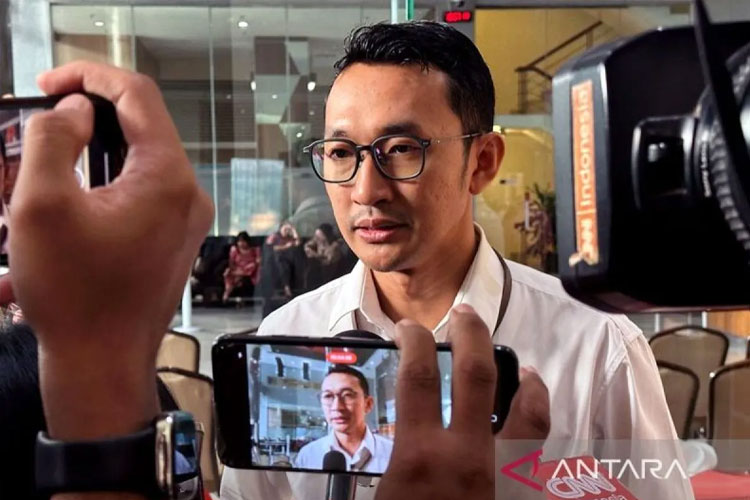 kpk-beberkan-dugaan-kerugian-negara-rp200-miliar-dalam-kasus-korupsi-bansos-kemensos-–-times-banyuwangi